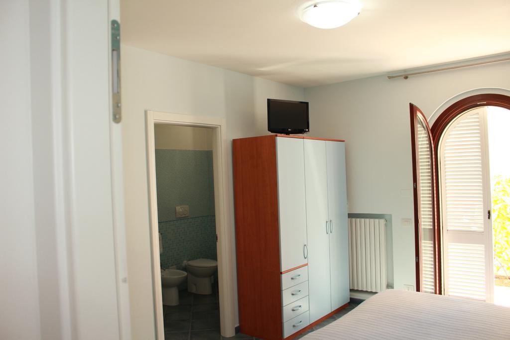 Bed and Breakfast La Piazzetta Numana Camera foto