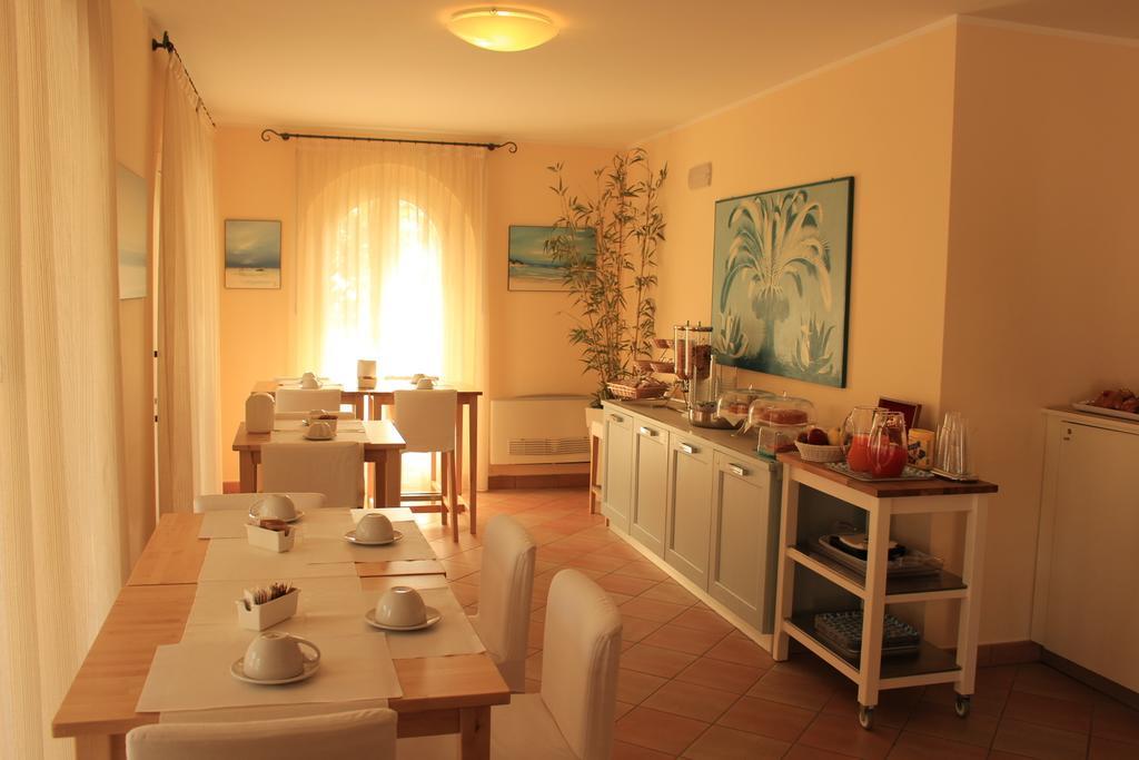 Bed and Breakfast La Piazzetta Numana Esterno foto